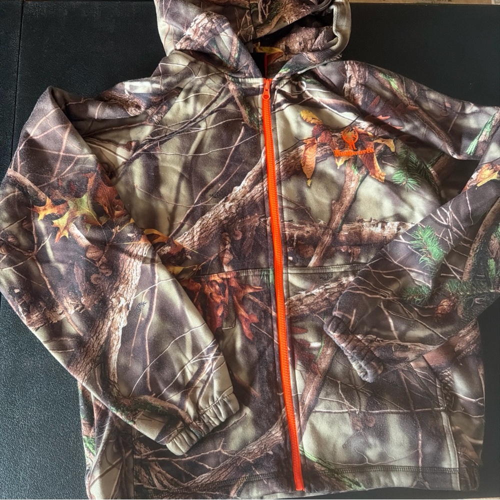 Hunt Worth men’s Camouflage Jacket with Orange Accent